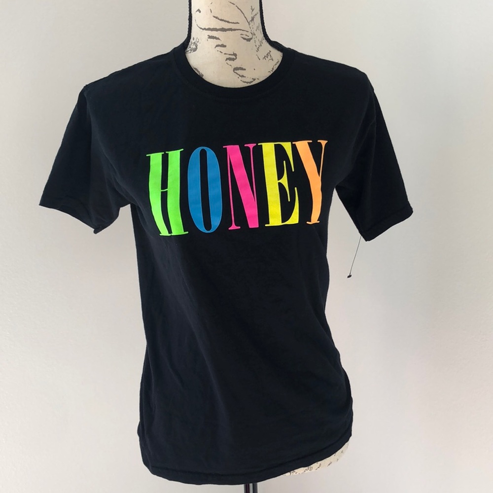 Women’s Fashion Nova Tee size XS (NWOT)